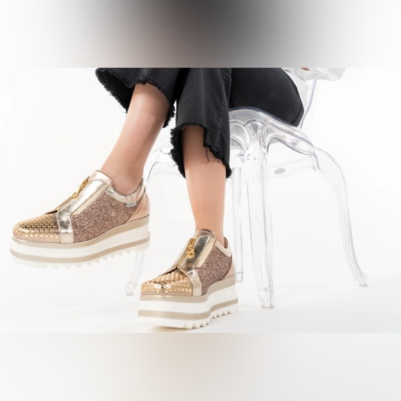 Marco Moreo White Label Uma Embellished Sneaker - Picture 16 of 16